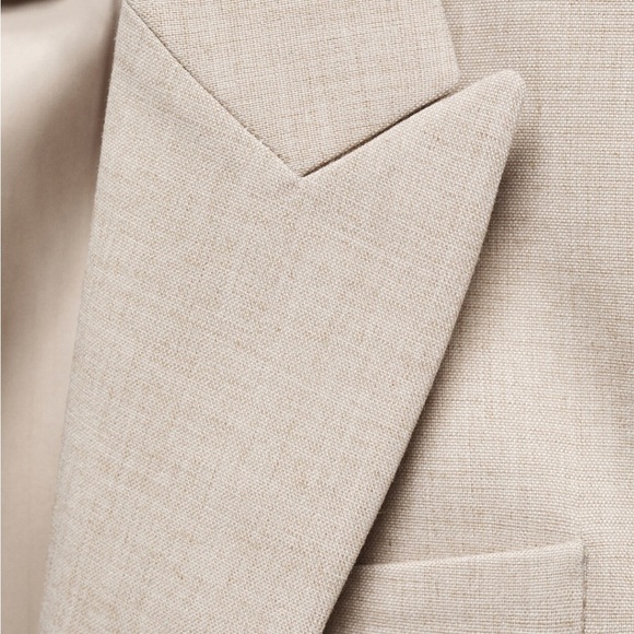 Women’s Mango MNG Cropped Peak Lapel Open Blazer Size Large beige. - Picture 2 of 10